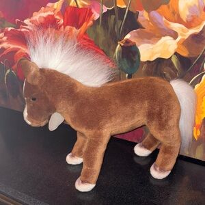 Russ Berrie Yomiko Classics Palomino Horse plush toy. Approximately 12”